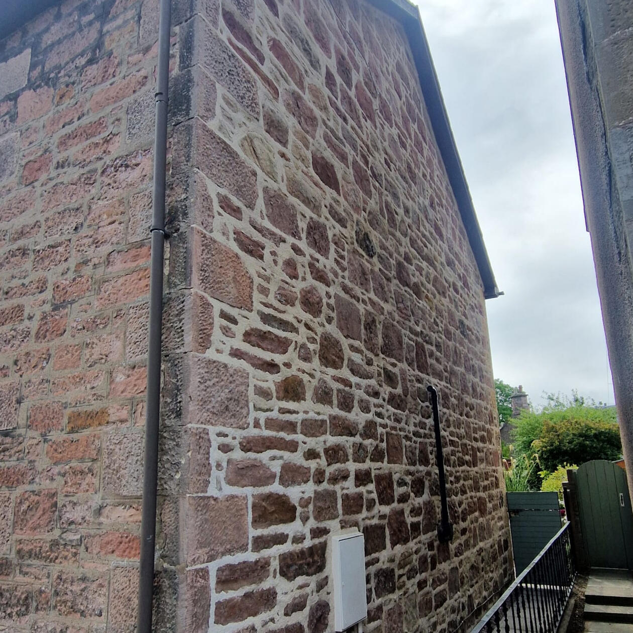 Expert stone repairs Dingwall